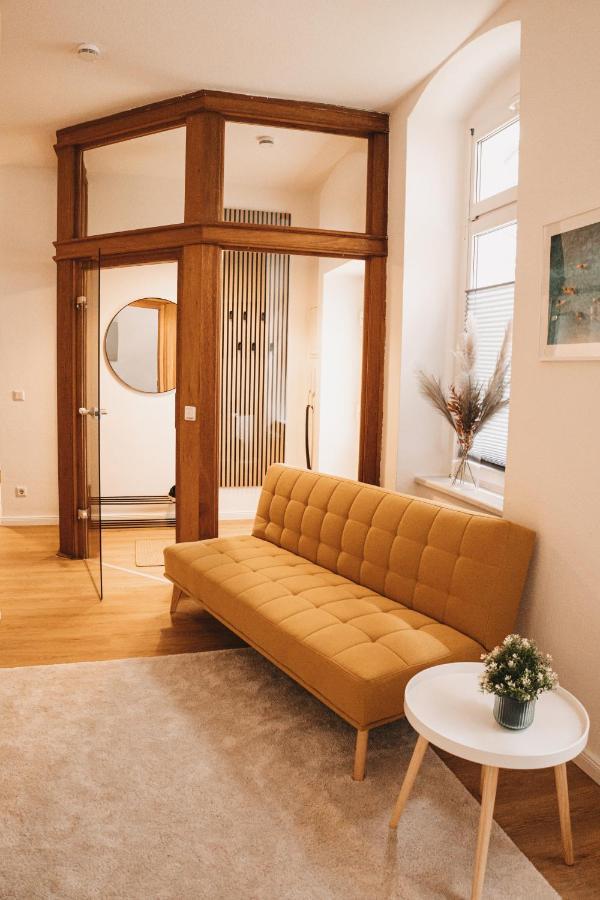 Studio Apartment Im Zentrum Mit Parkplatz & Neuem Badezimmer マクデブルク エクステリア 写真